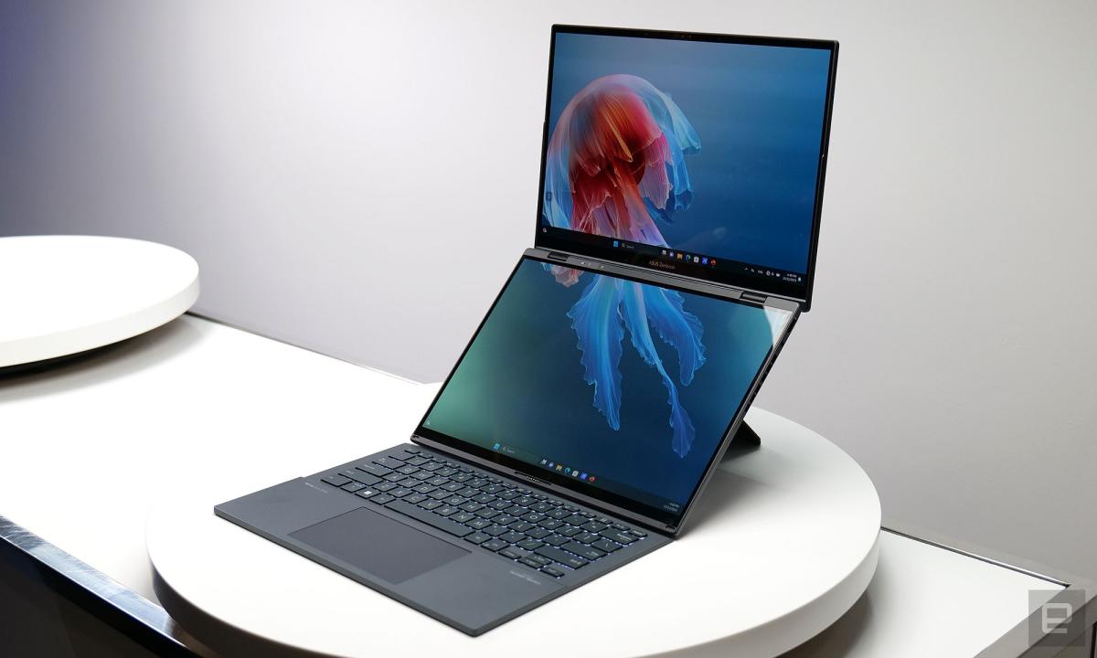 "ASUS ZenBook Duo: إضافة الأناقة والأداء القوي إلى عالم الحواسيب المحمولة"