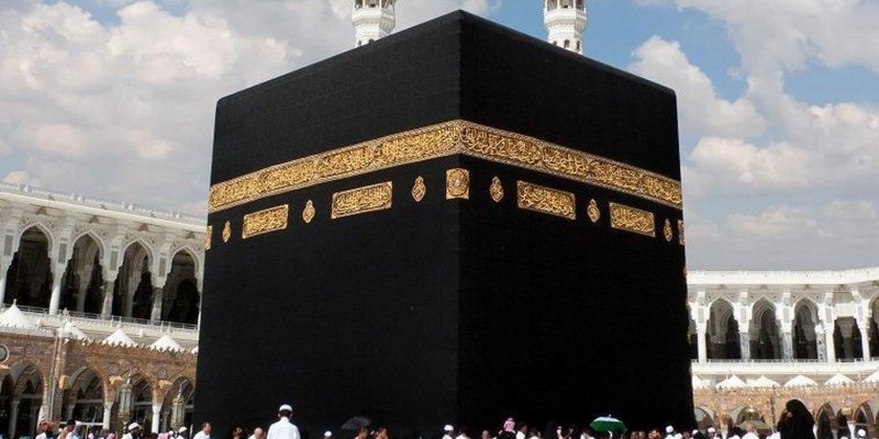 معلومات عن الكعبة المشرفة